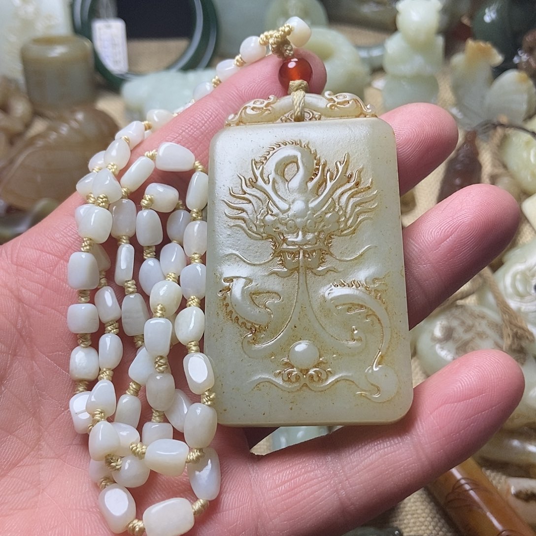 和田玉挂件未镶嵌