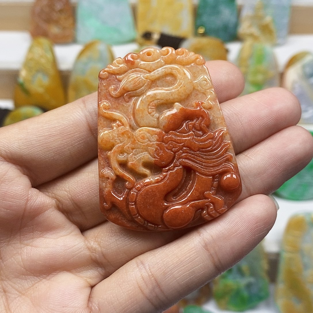 颈饰未镶嵌翡翠天然翡翠A货