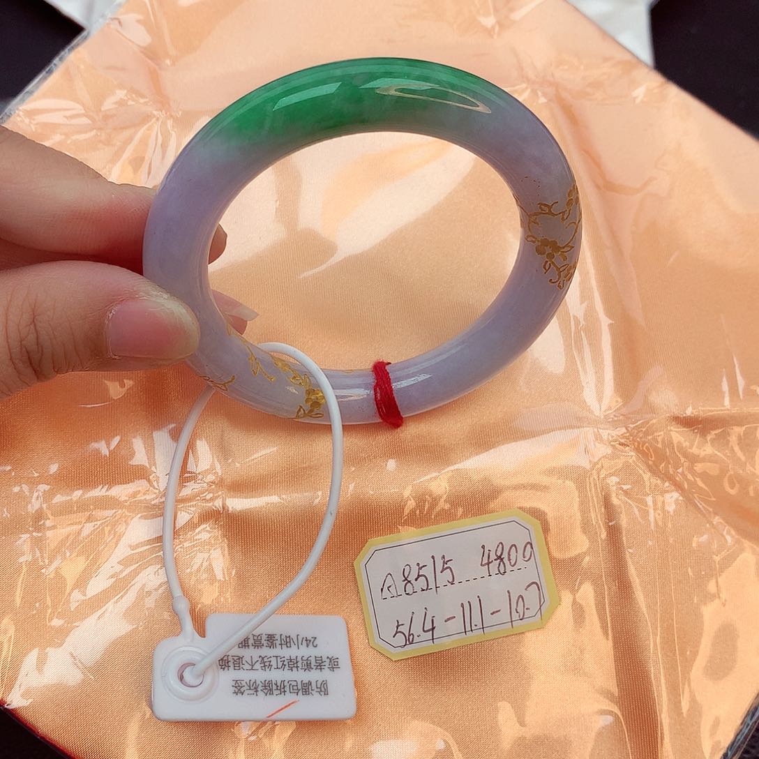 翡翠手镯未镶嵌天然缅甸翡翠A货