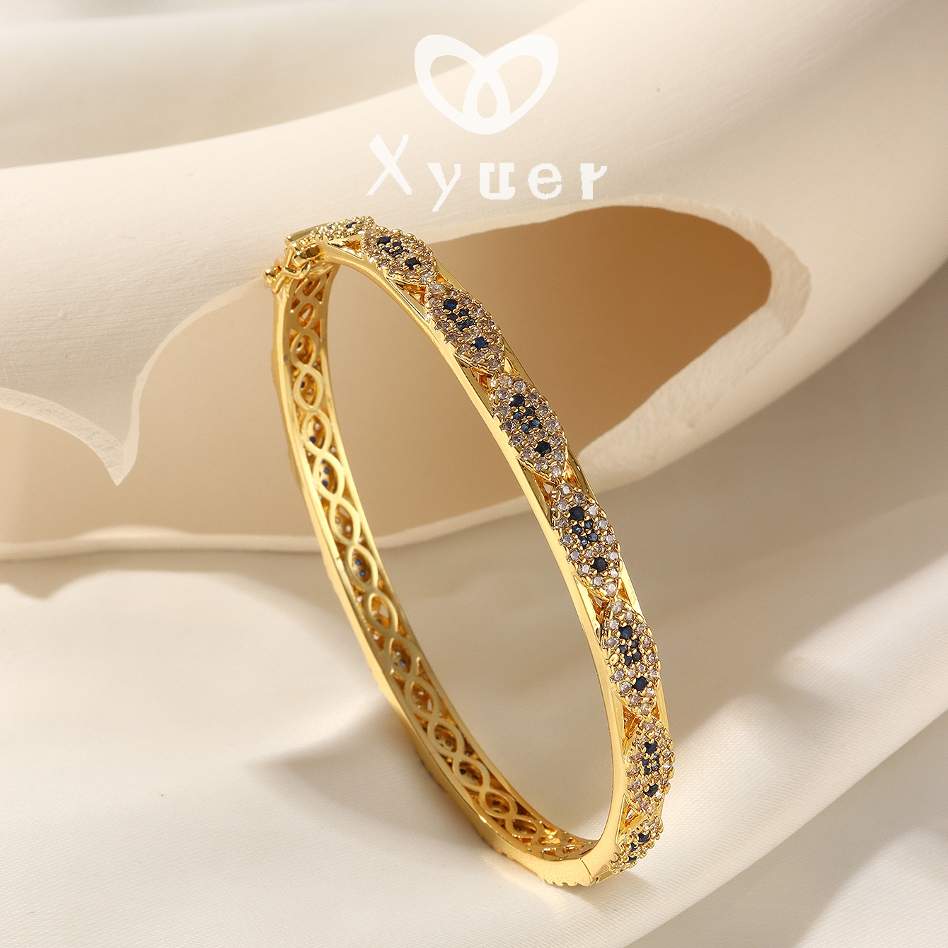 铜合金合成锆石手镯 Xyuer艾特莱斯深蓝色幸运海星款手镯