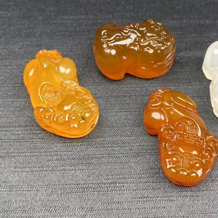 李书锦保真红玛瑙貔貅吊坠 单个 多样性发货