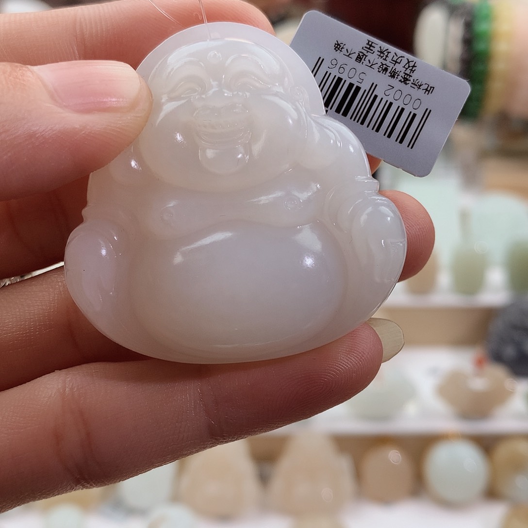 和田玉颈饰未镶嵌豪*