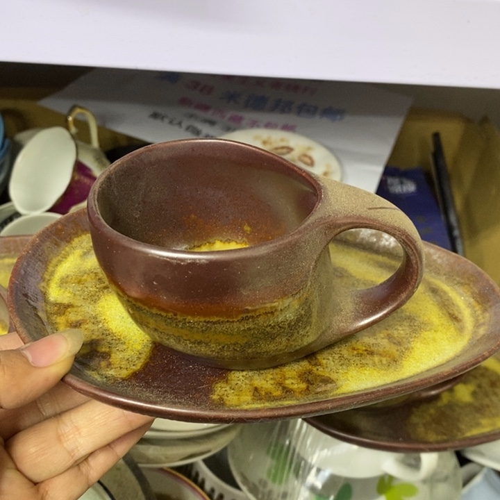 瓷片哈哈哈哈哈哈哈哈哈哈