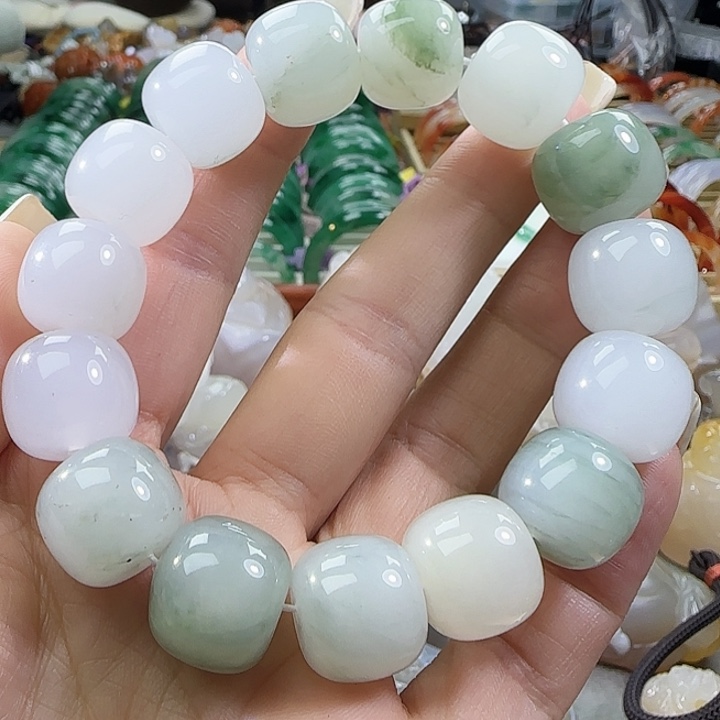 玛瑙/玉髓合金天山翠16mm手串