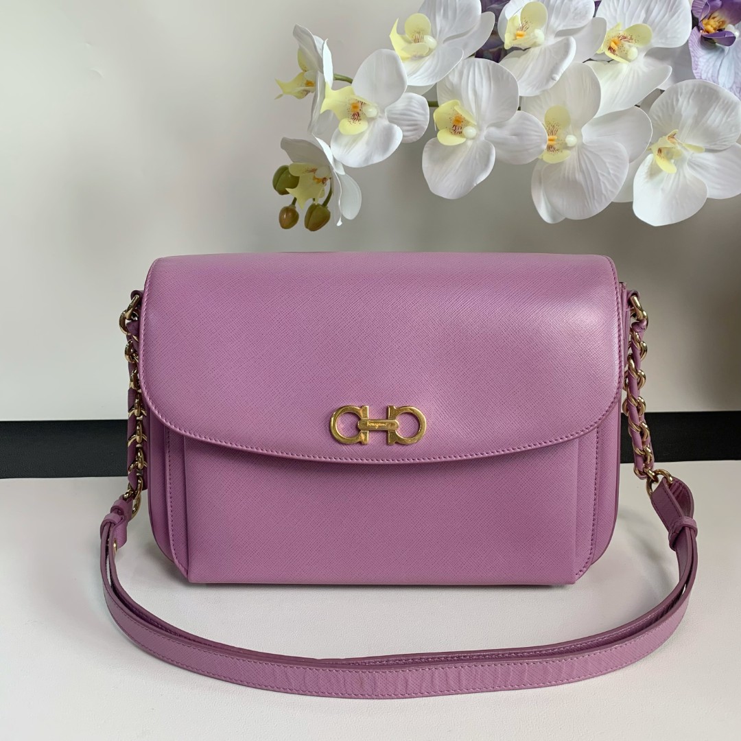 95新 FERRAGAMO/菲拉格慕 【98新】 ferragamo 马蹄邮差20年中号