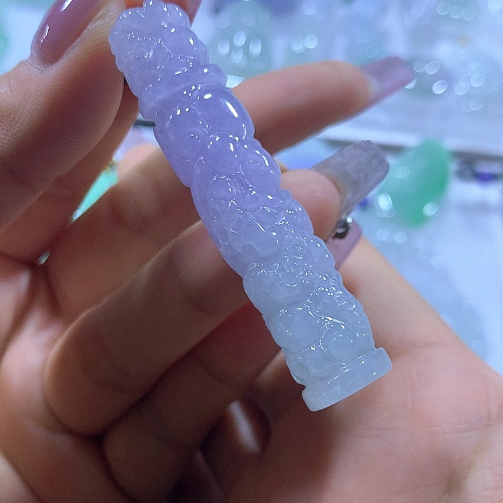 翡翠未镶嵌颈饰天然翡翠A货吊坠