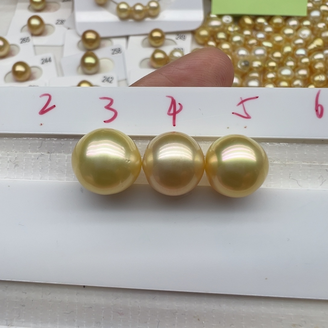 沧***0未镶嵌金珠裸珠11-12mm多样性发货海水珍珠