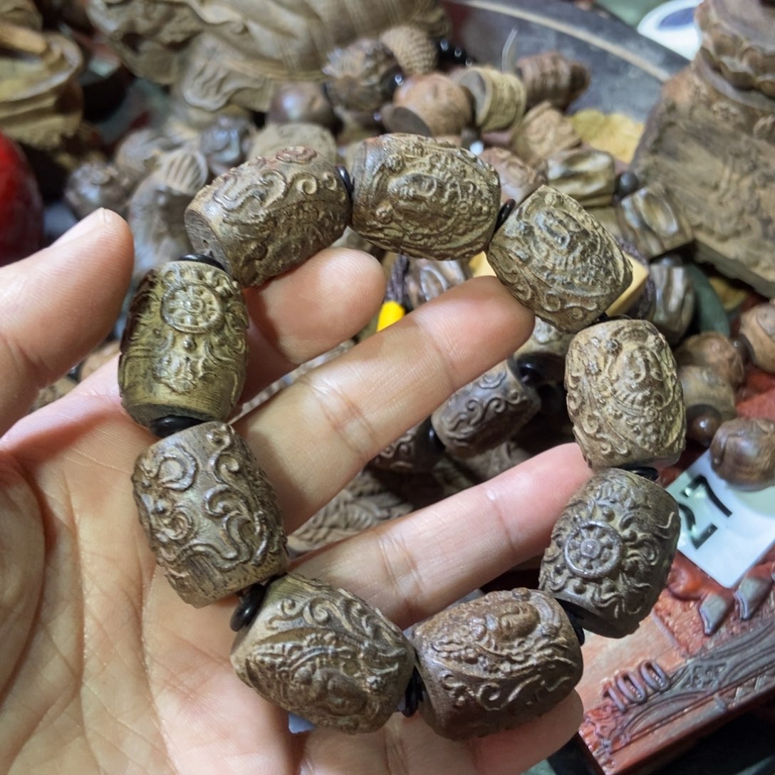 郭***安木成品摆件福利放漏