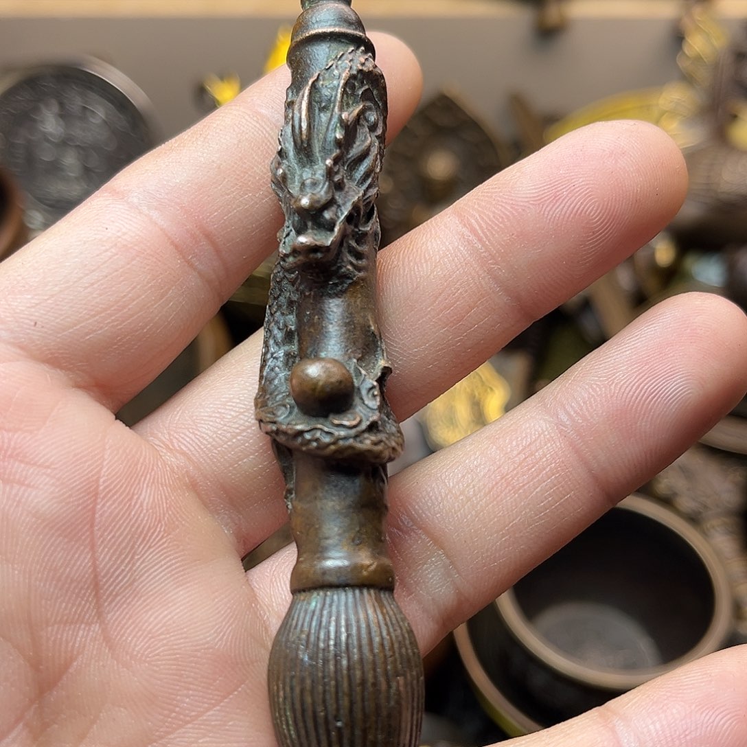 精美铜器工艺品等