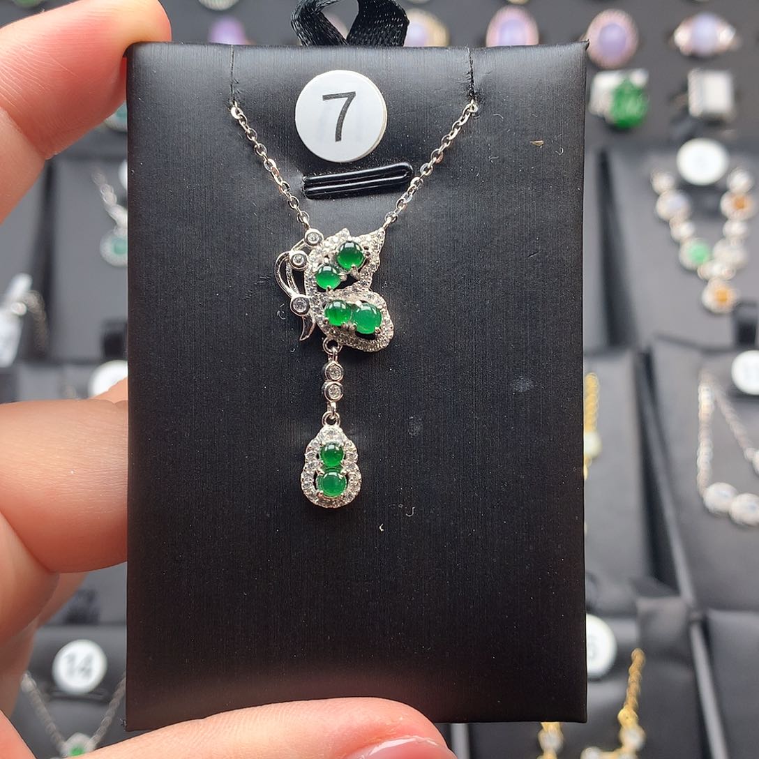 翡翠颈饰银S925镶嵌项链925