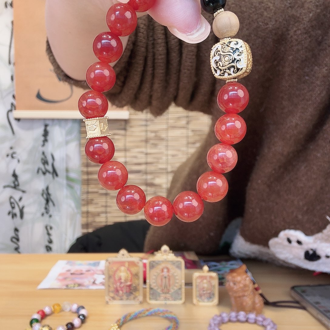 玛瑙/玉髓手链合金九华山直发玛瑙手串