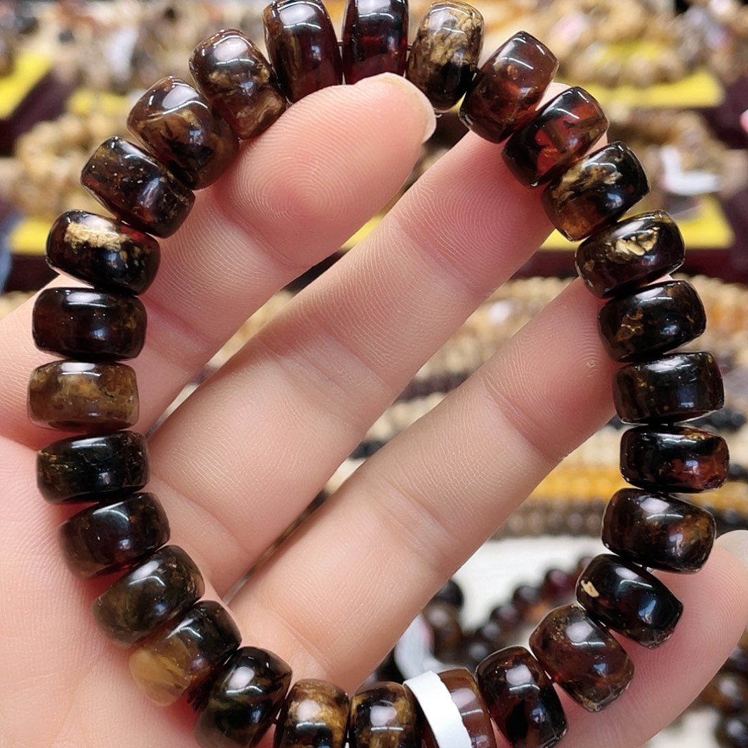 琥珀裸石未镶嵌那***?十一11404