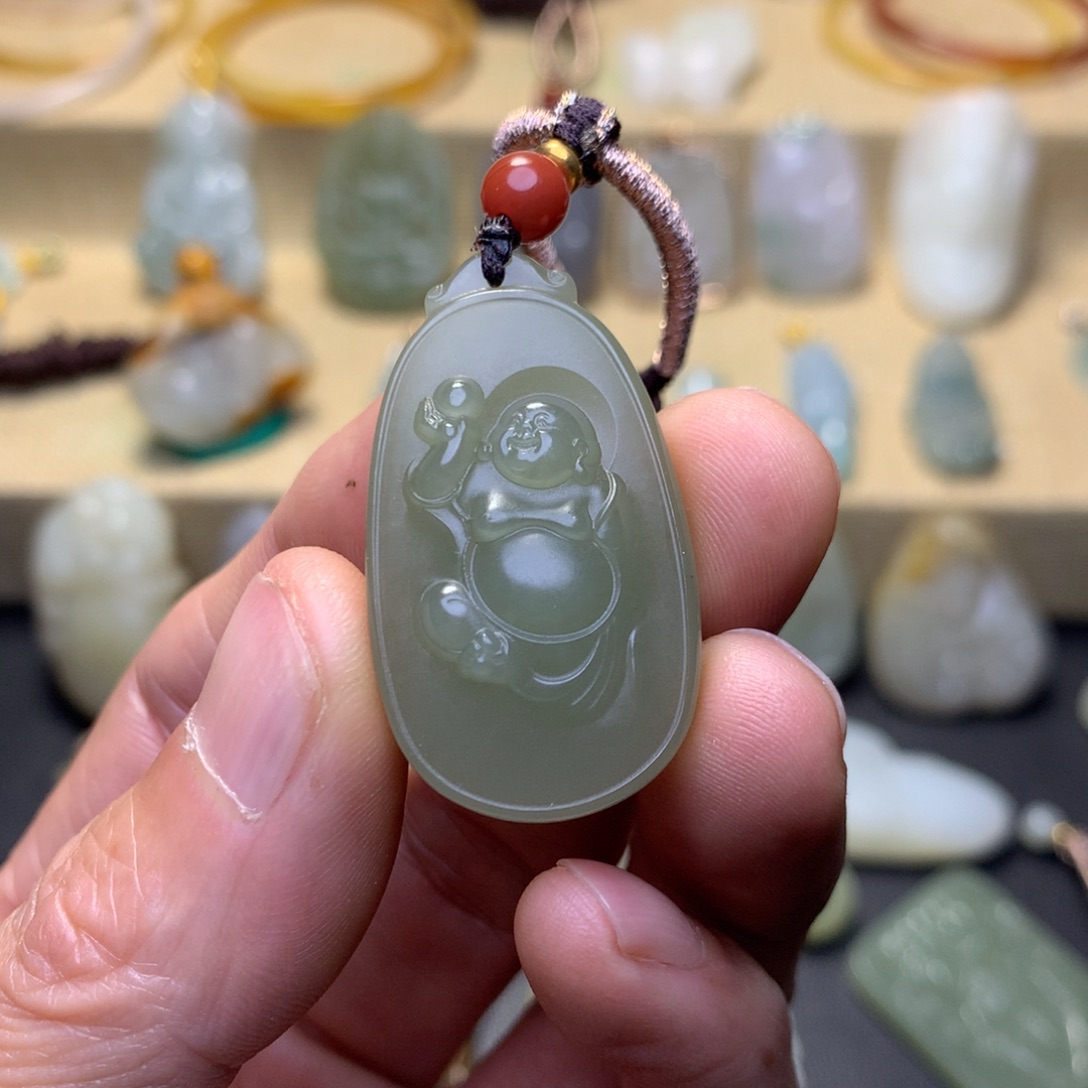 颈饰未镶嵌和田玉千*~