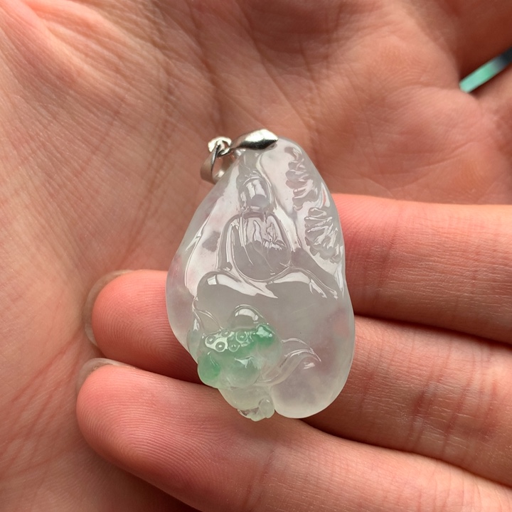 翡翠18K金镶嵌颈饰翡翠挂件