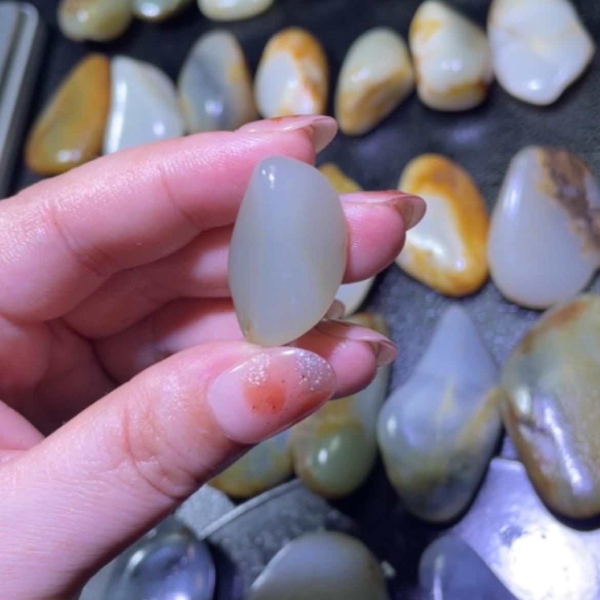 【闪购商品】颈饰未镶嵌和田玉夏*生