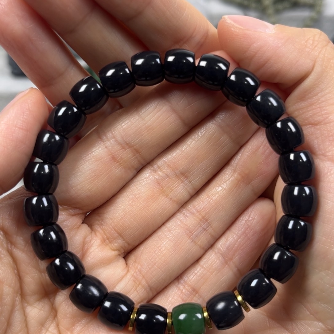 和田玉手链未镶嵌卡9直切