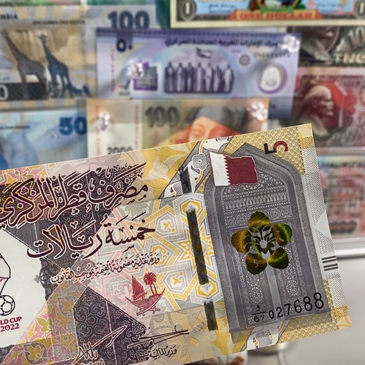 纸币二****活卡塔尔5 688号码