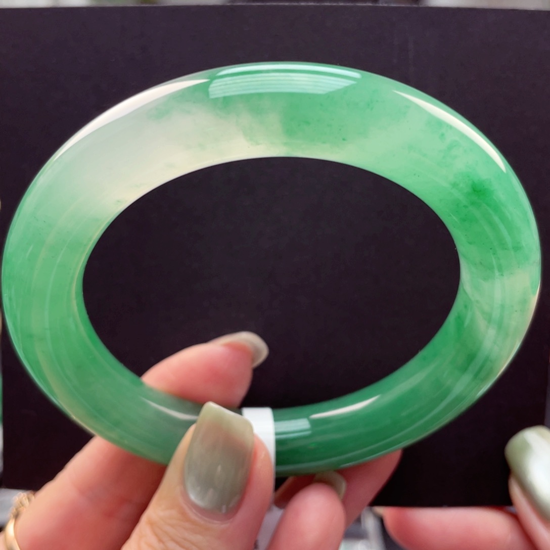 石英质玉手镯未镶嵌57-58