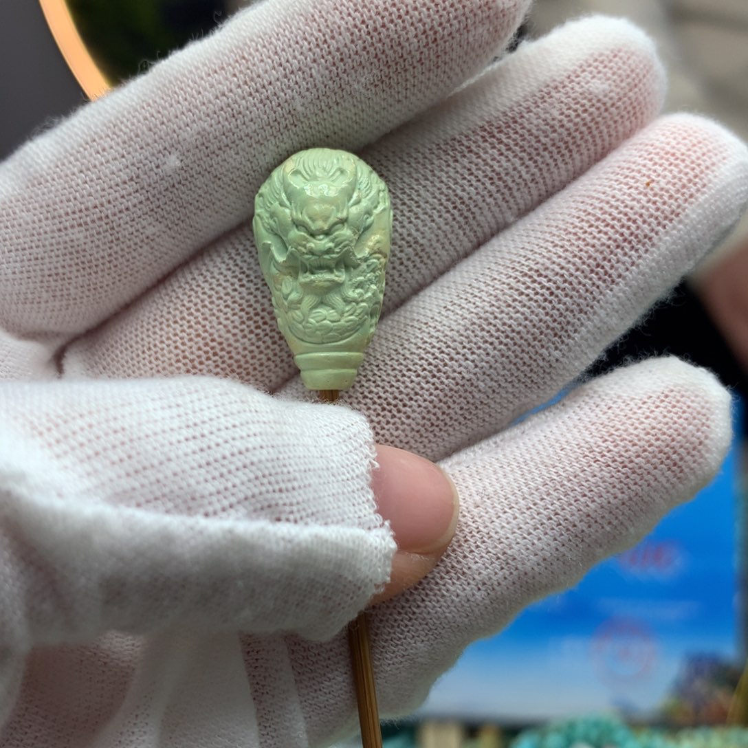 绿松石挂件未镶嵌