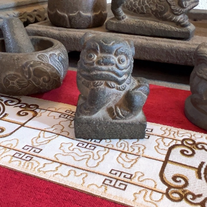 石材用****华镇纸狮福建青石