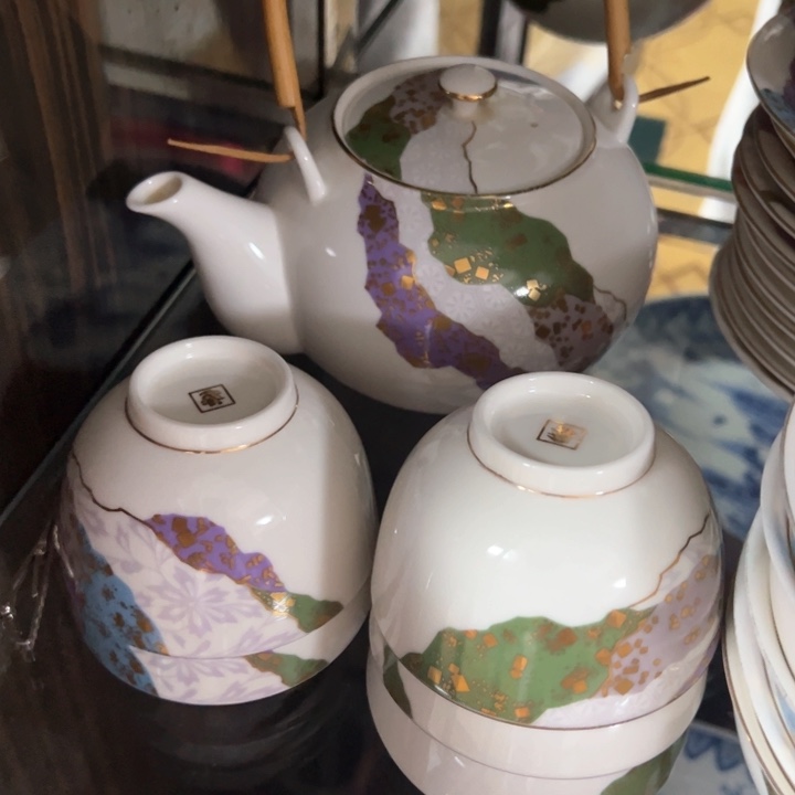 盖碗瓷器直播放漏中