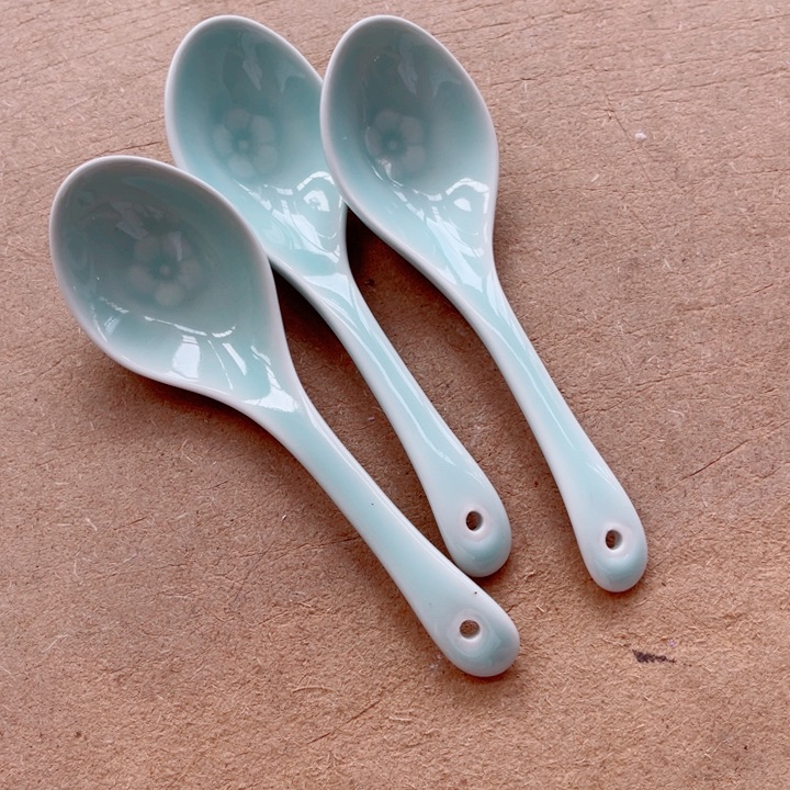 青瓷哈哈哈哈哈哈哈哈