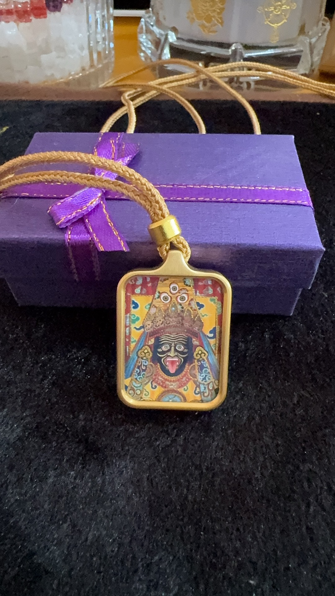 合金亚克力吊坠 描金扎基娘娘小方牌加开过项链