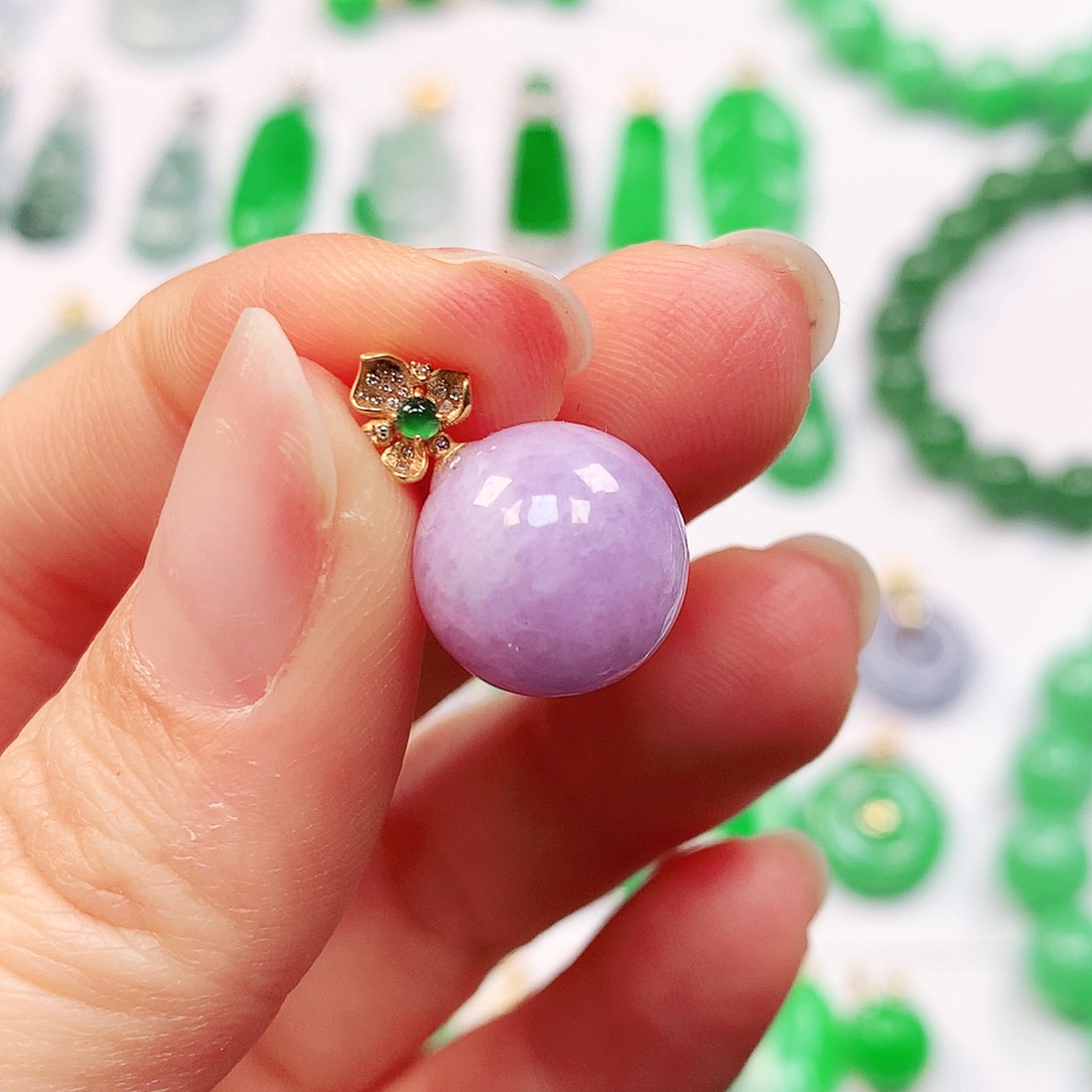 吊坠(不含链)18K金镶嵌翡翠