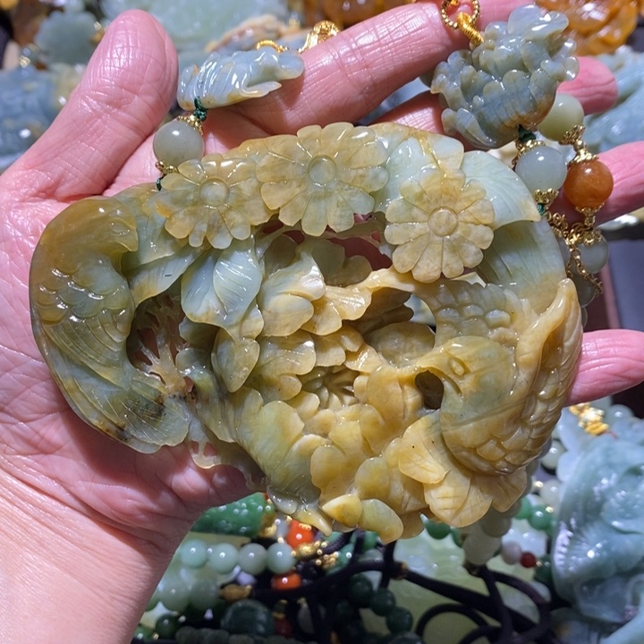 岫玉岫玉吊坠未镶嵌