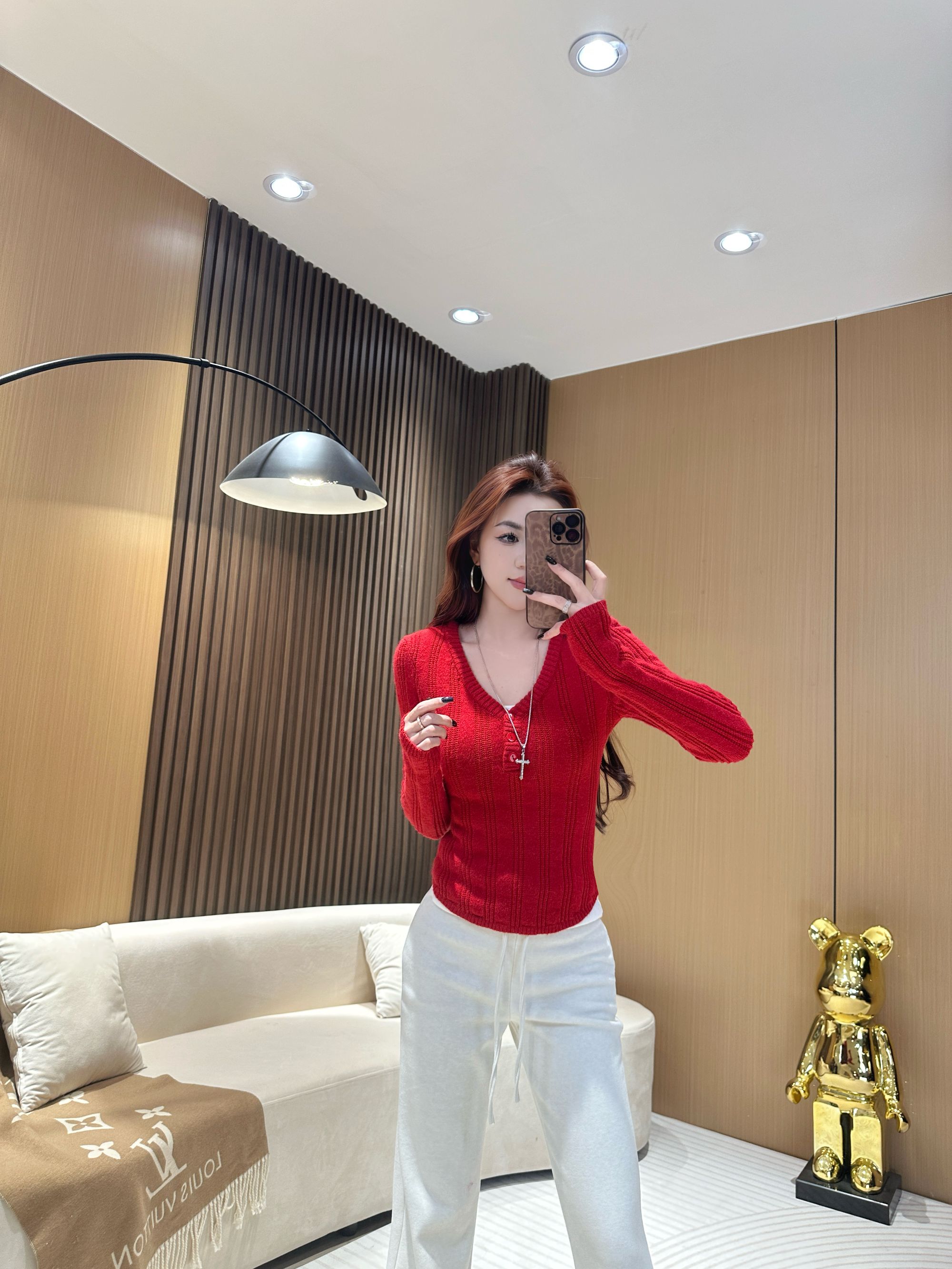 DA10837 V领针织毛衣 法式气质上衣内搭毛衣显瘦时尚休闲百搭长袖