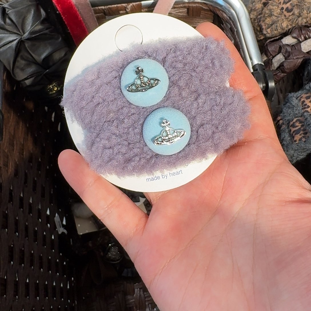 非金属紫色毛毛土星