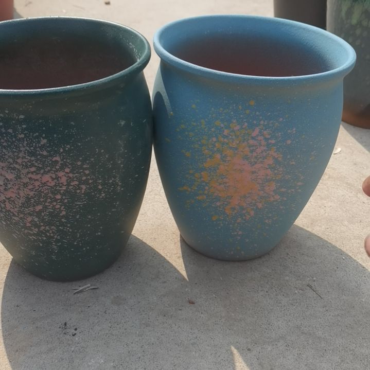 红陶口18高22两个盆