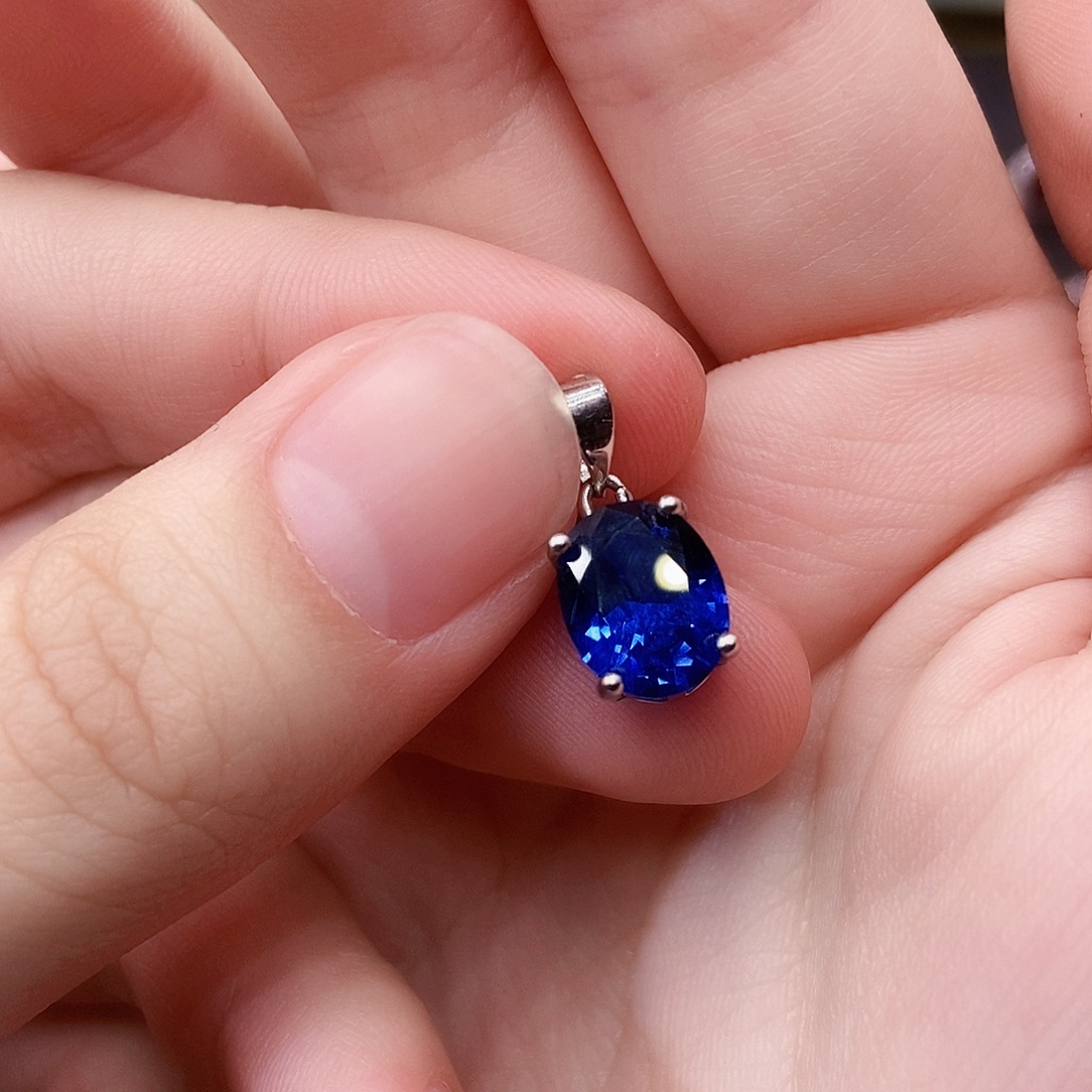 吊坠(赠链)银S925镶嵌蓝宝石