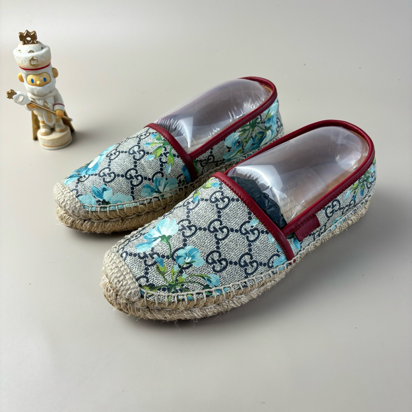 95新 GUCCI/古驰 双G珐琅花卉渔夫鞋 35.5码 YLP3013