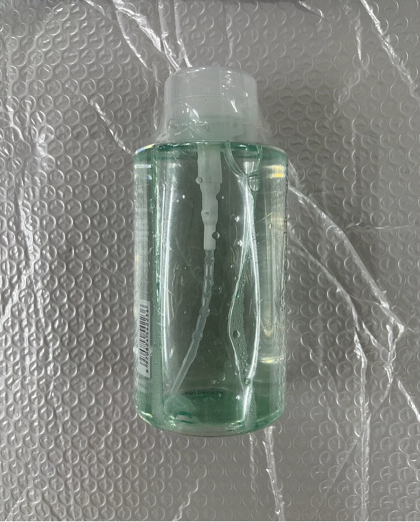 纽家大容量卸妆水清洁温和无刺激卸妆液按压式按压瓶