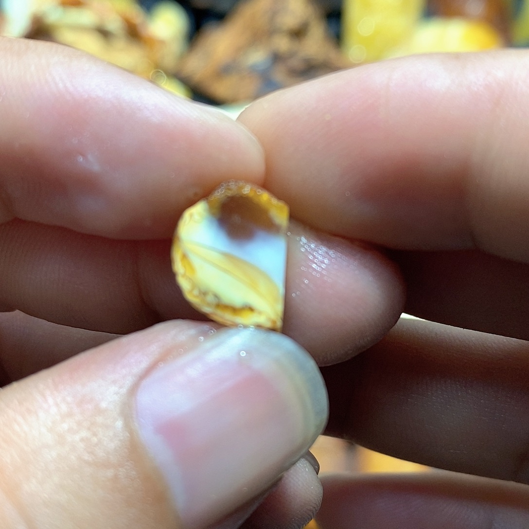 定制琥珀蜜蜡原石定制