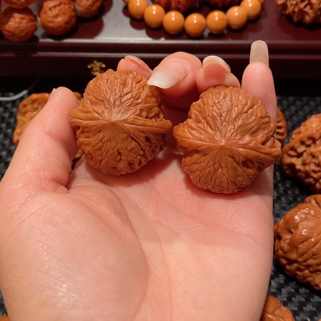 文玩核桃把件铁锤