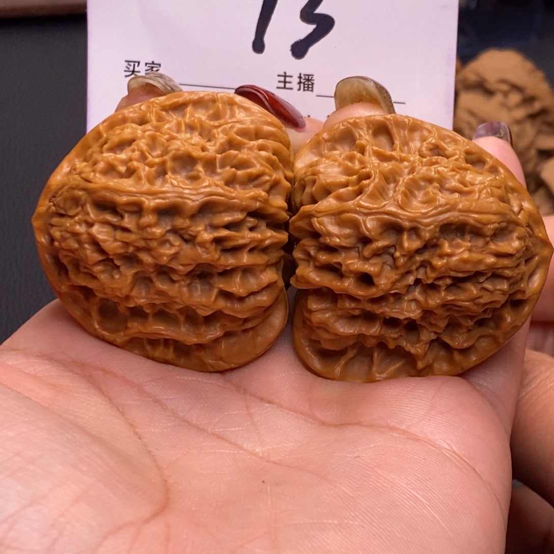 桃核吊坠吴*南疆石43有修s