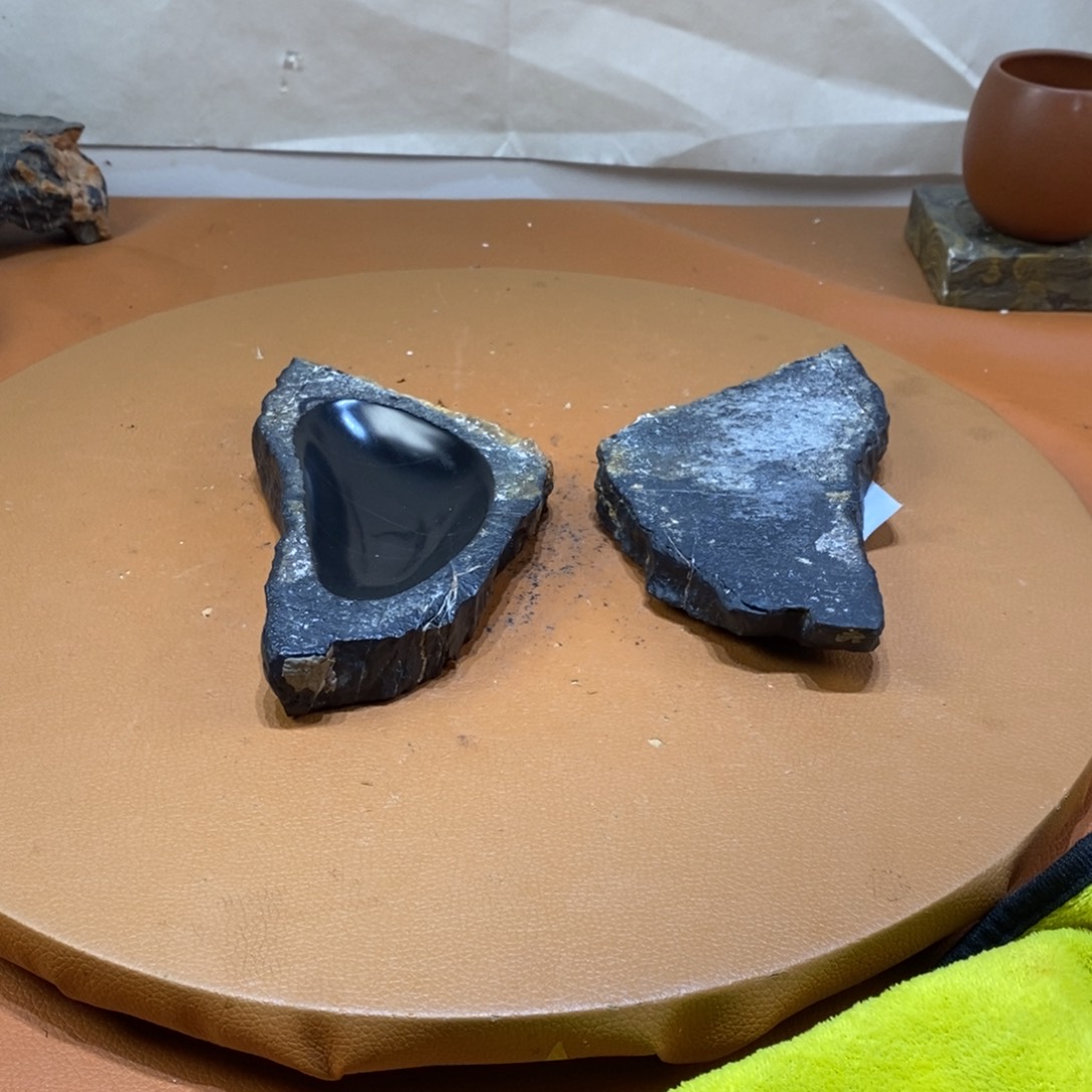 用***6灵璧石砚台烟灰缸