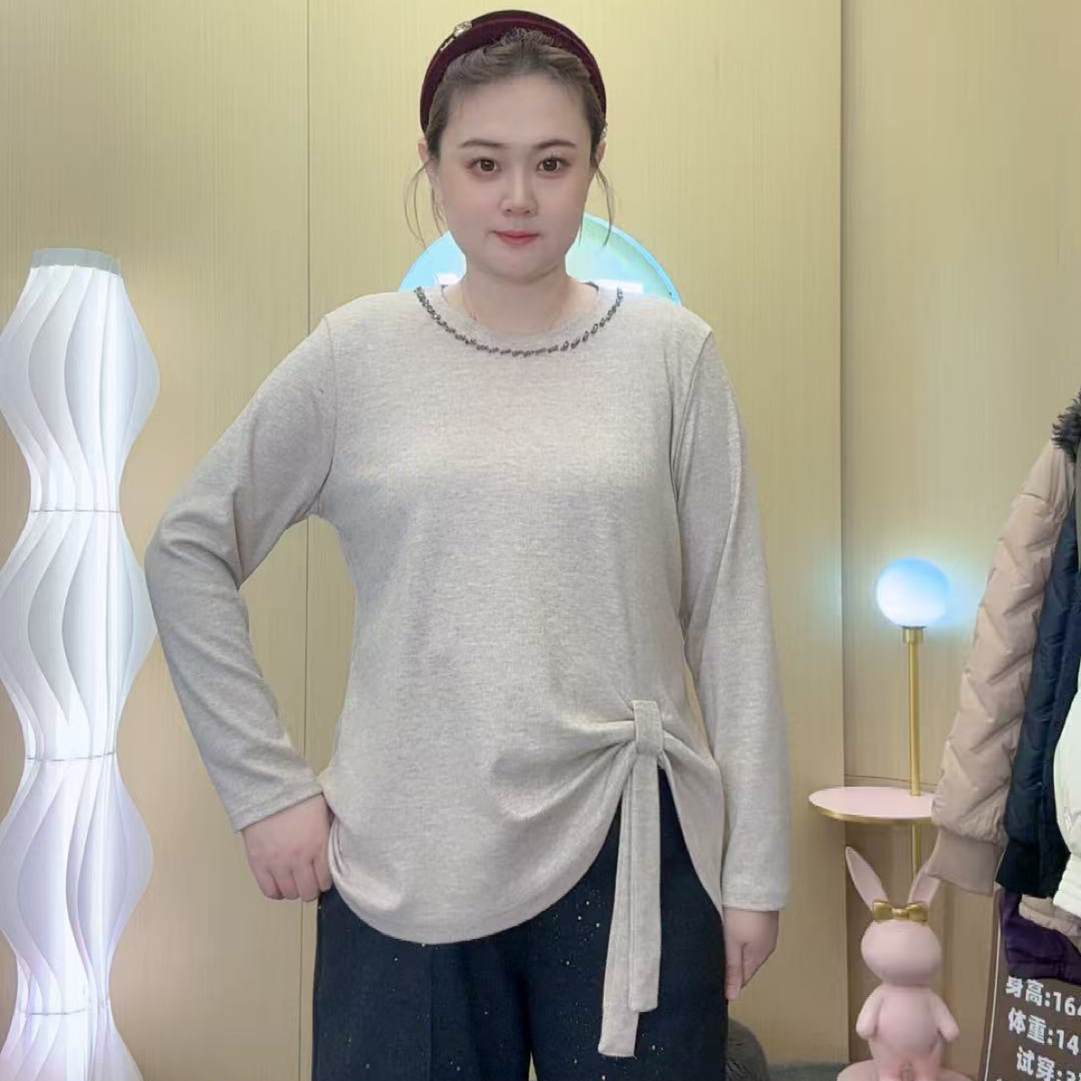 大码圆领重工串珠收腰显瘦T恤冬季内搭小衫上衣女设计感气质上衣