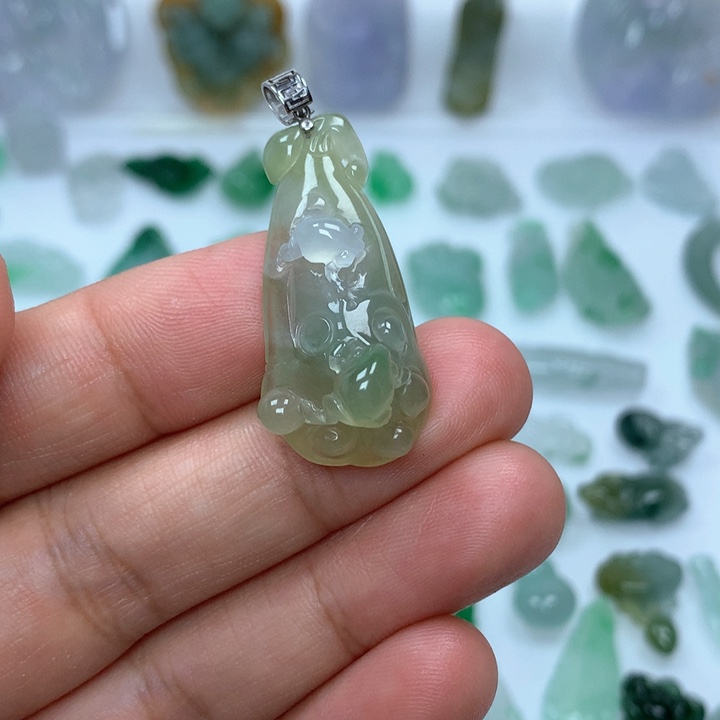 翡翠18K金镶嵌吊坠(不含链)