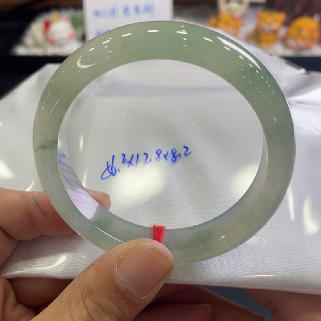 翡翠手镯未镶嵌56.2正圈