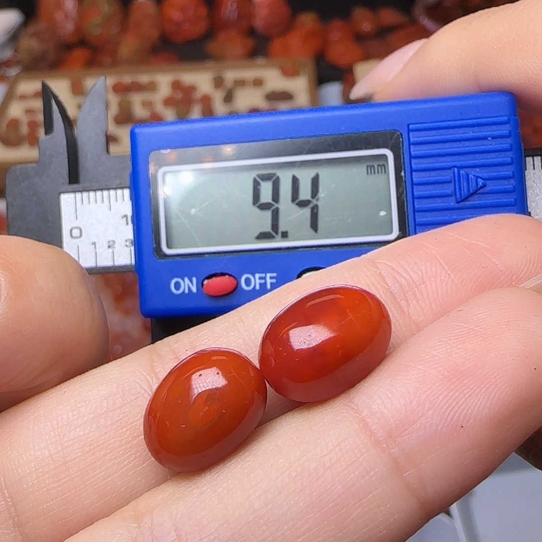 南红玛瑙未镶嵌颈饰