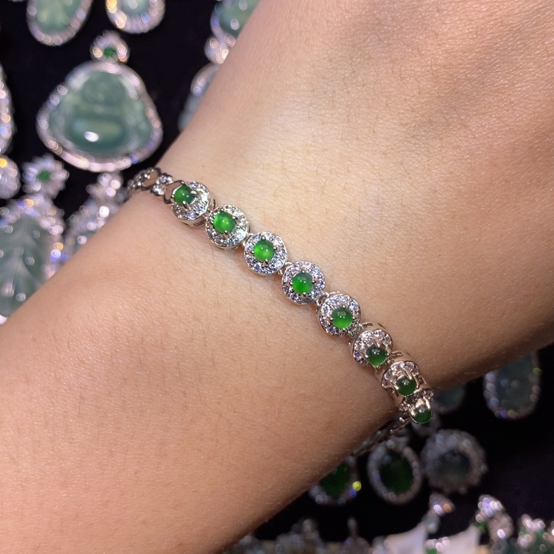 翡翠未镶嵌颈饰天然