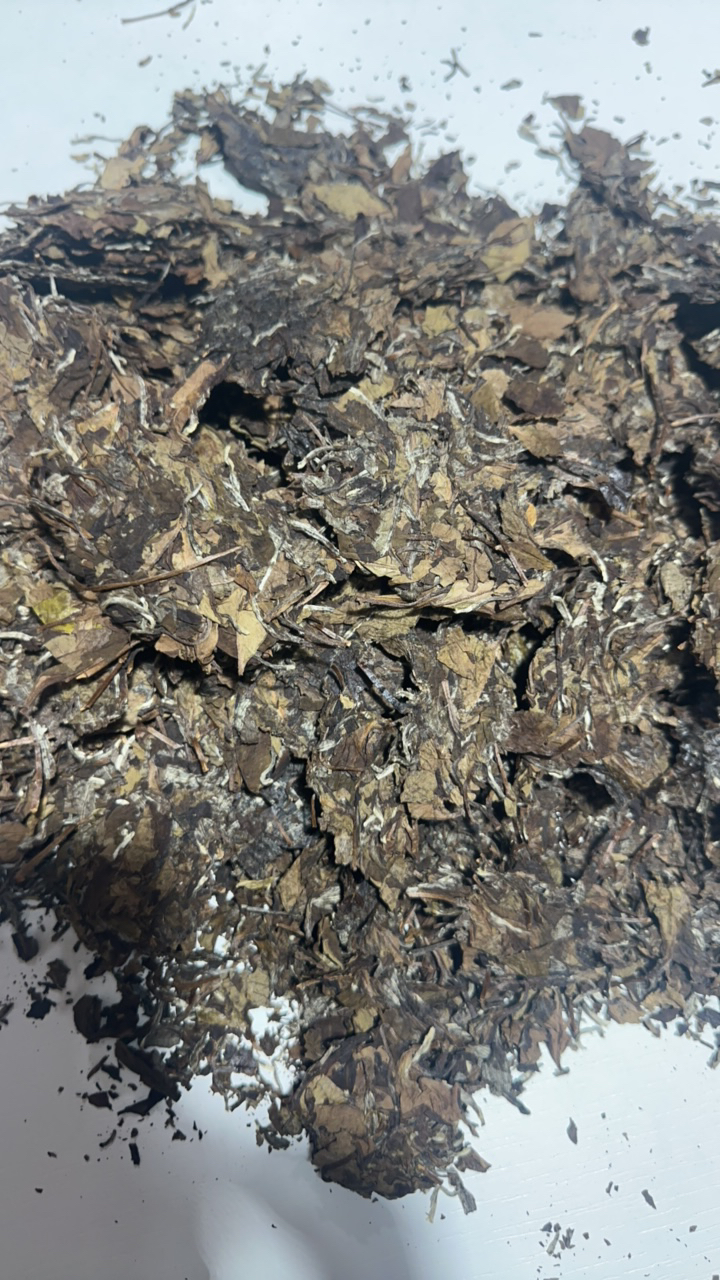 [老郑严选] 2015年春寿老白茶 350g/饼