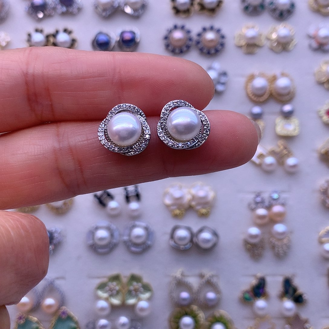 淡水珍珠耳饰合金