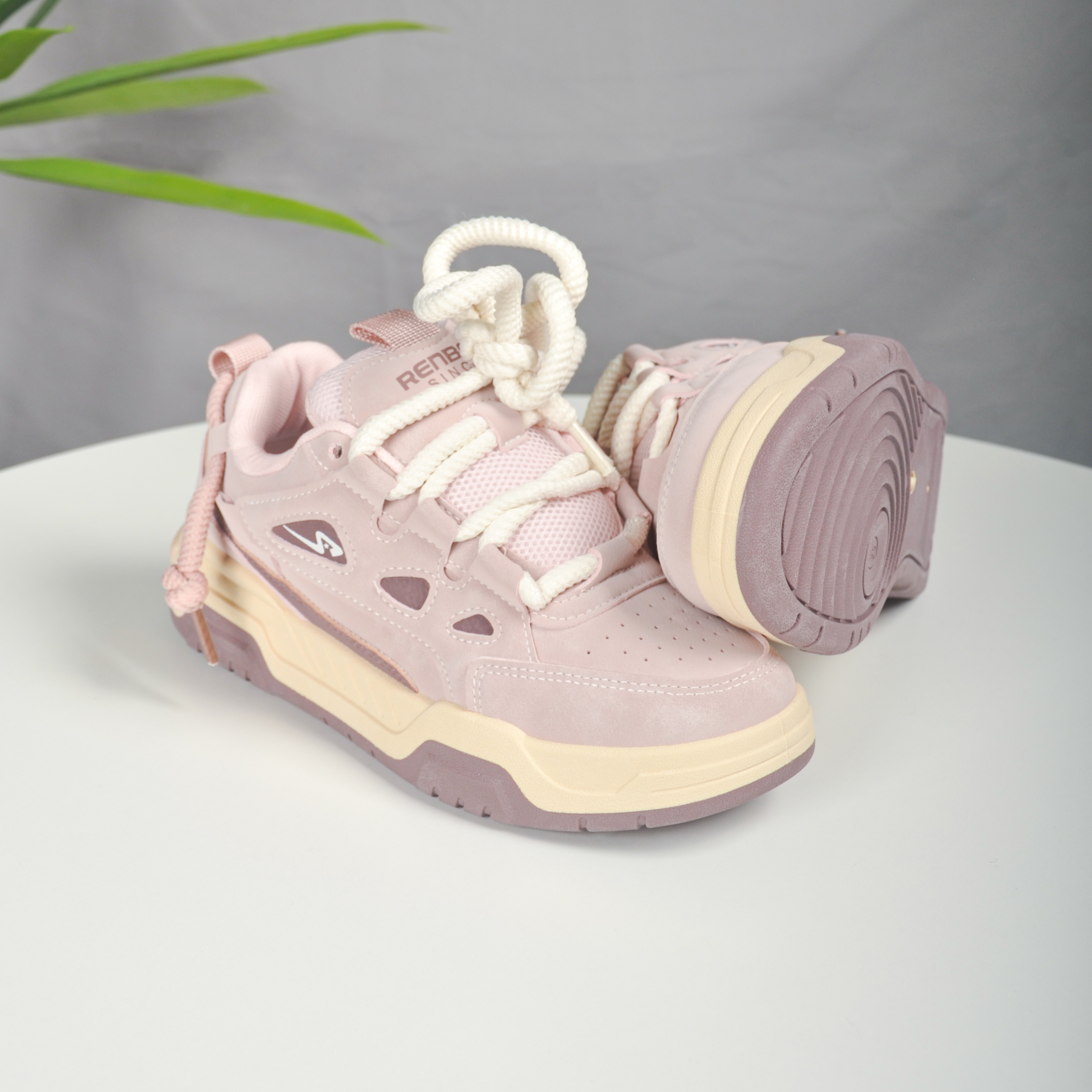 福利款 秋冬季女生时尚潮鞋舒适百搭透气休闲板鞋 0135 35-40码