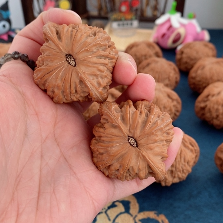 文玩核桃把件Z****～山地磨43