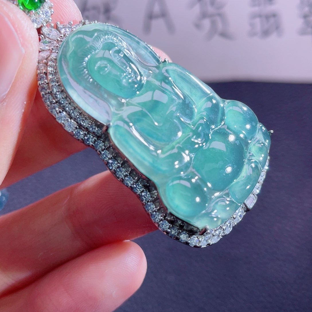 翡翠颈饰未镶嵌999999999