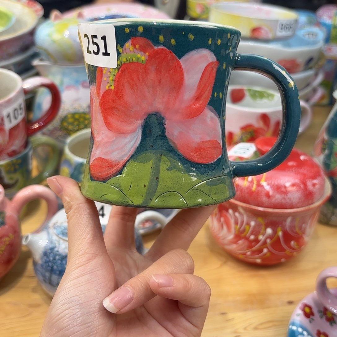 瓷片兔兔改了个名字